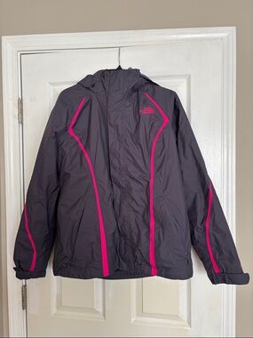 The North Face 3 in 1 jacket Women’s size large